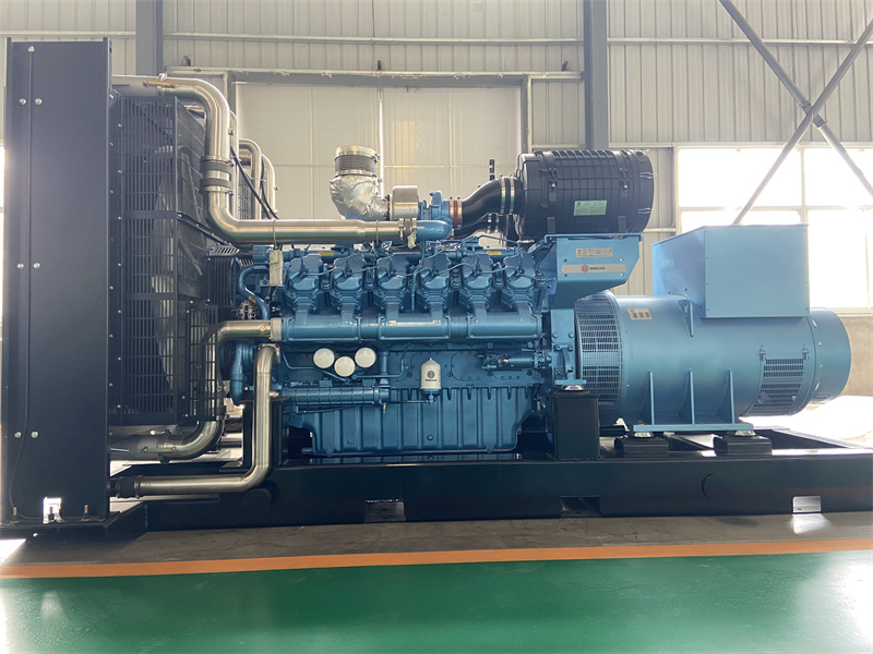 淄博市中醫(yī)醫(yī)院800KW濰柴機組、 656KW濰柴機組